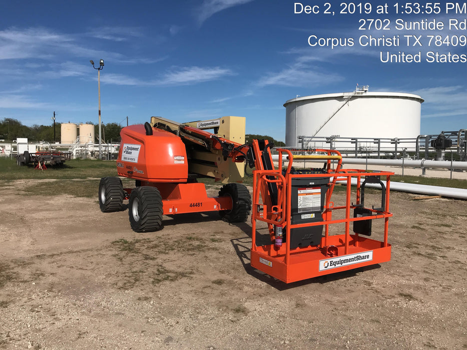 2019 JLG 450AJ