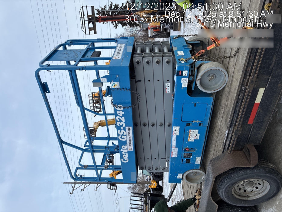 2018 Genie GS-3246 GS-3246 w/Folding rails, Full height swing gate