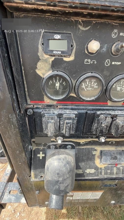 Lincoln Electric Vantage 322 Lincoln Vantage 322 Welder w/Trailer