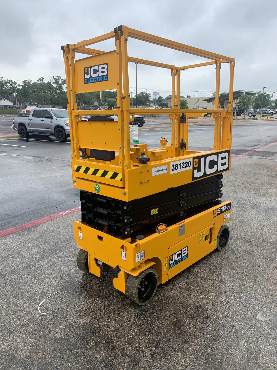 2024 JCB S1932E