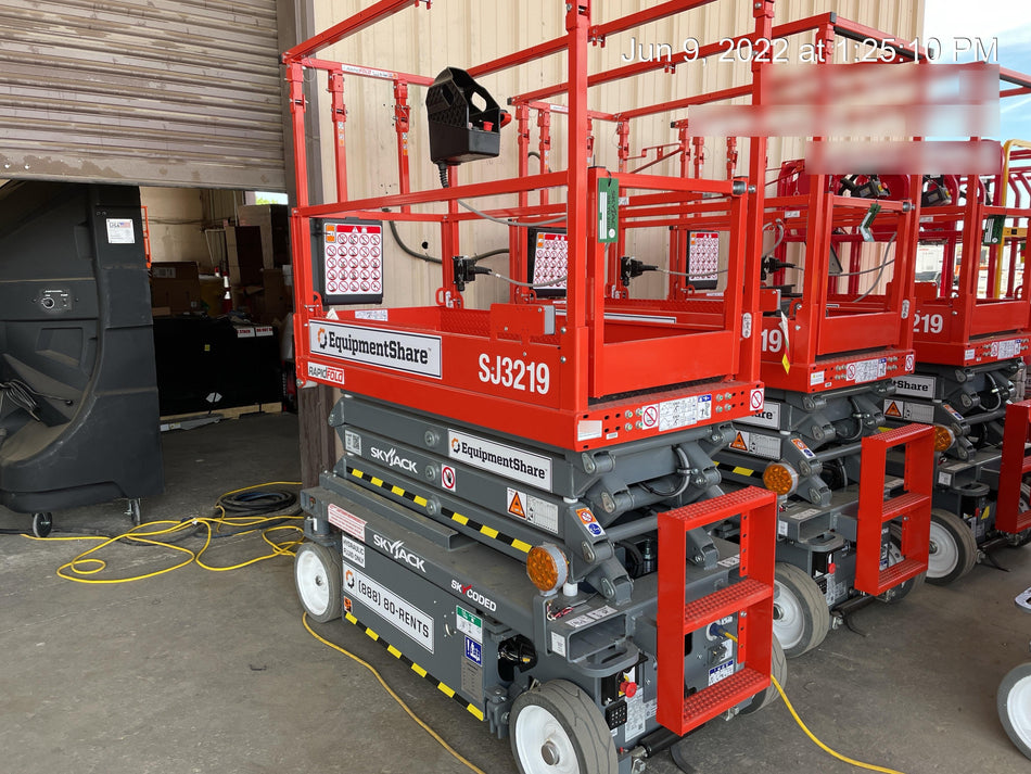 2022 SKYJACK SJ3219
