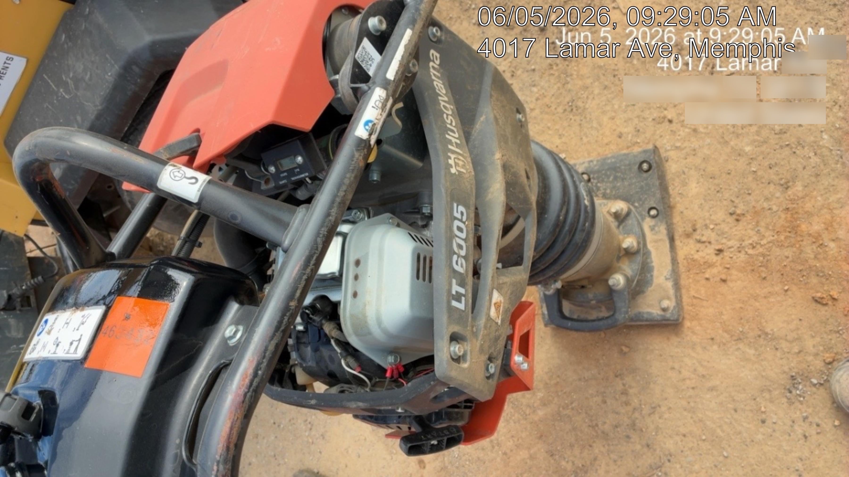 2024 HUSQVARNA LT6005