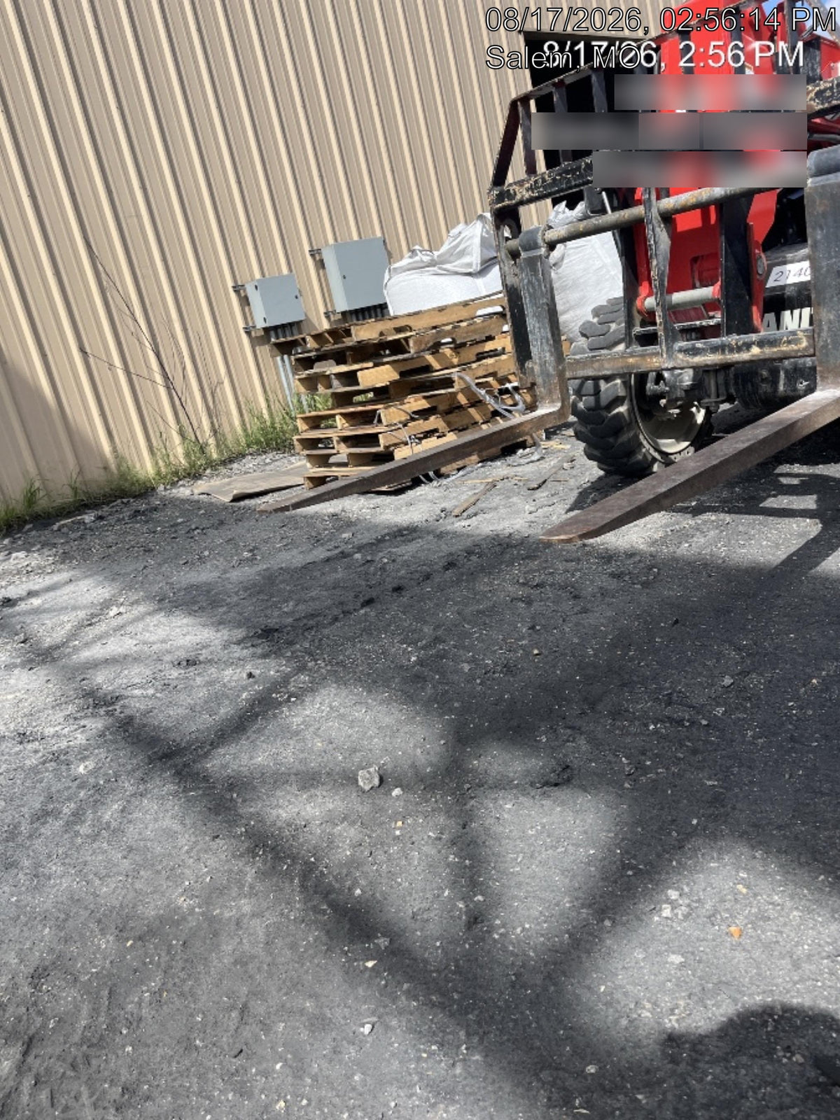2022 MANITOU MTA5519