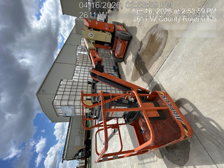 2023 JLG E300AJP