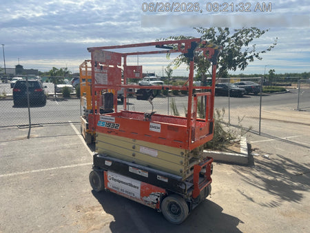 2022 JLG ES1932