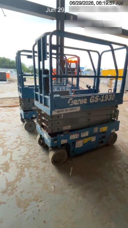 2018 GENIE GS-1930