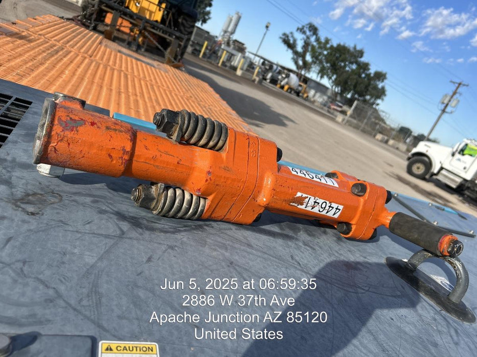 2024 MICHIGAN PNEUMATIC ES-TPB60-118-TRACKER