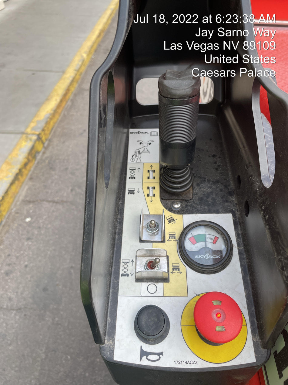 2022 SKYJACK SJ4732