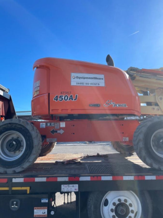 2019 JLG 450AJ