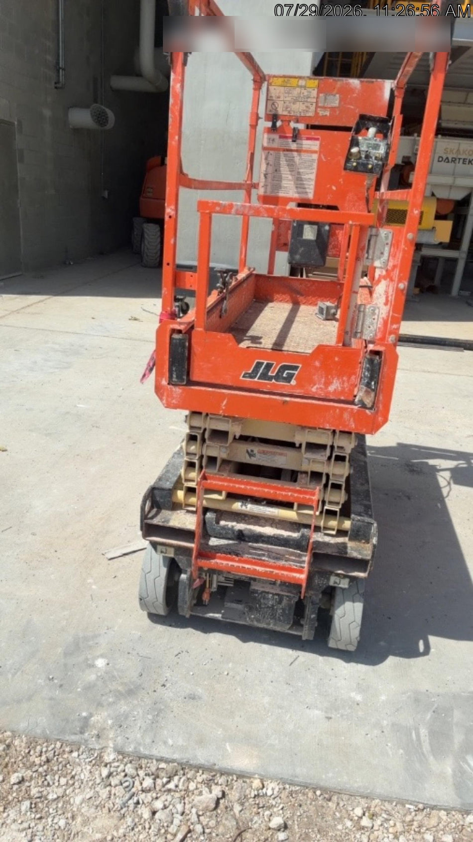 2022 JLG ES1932