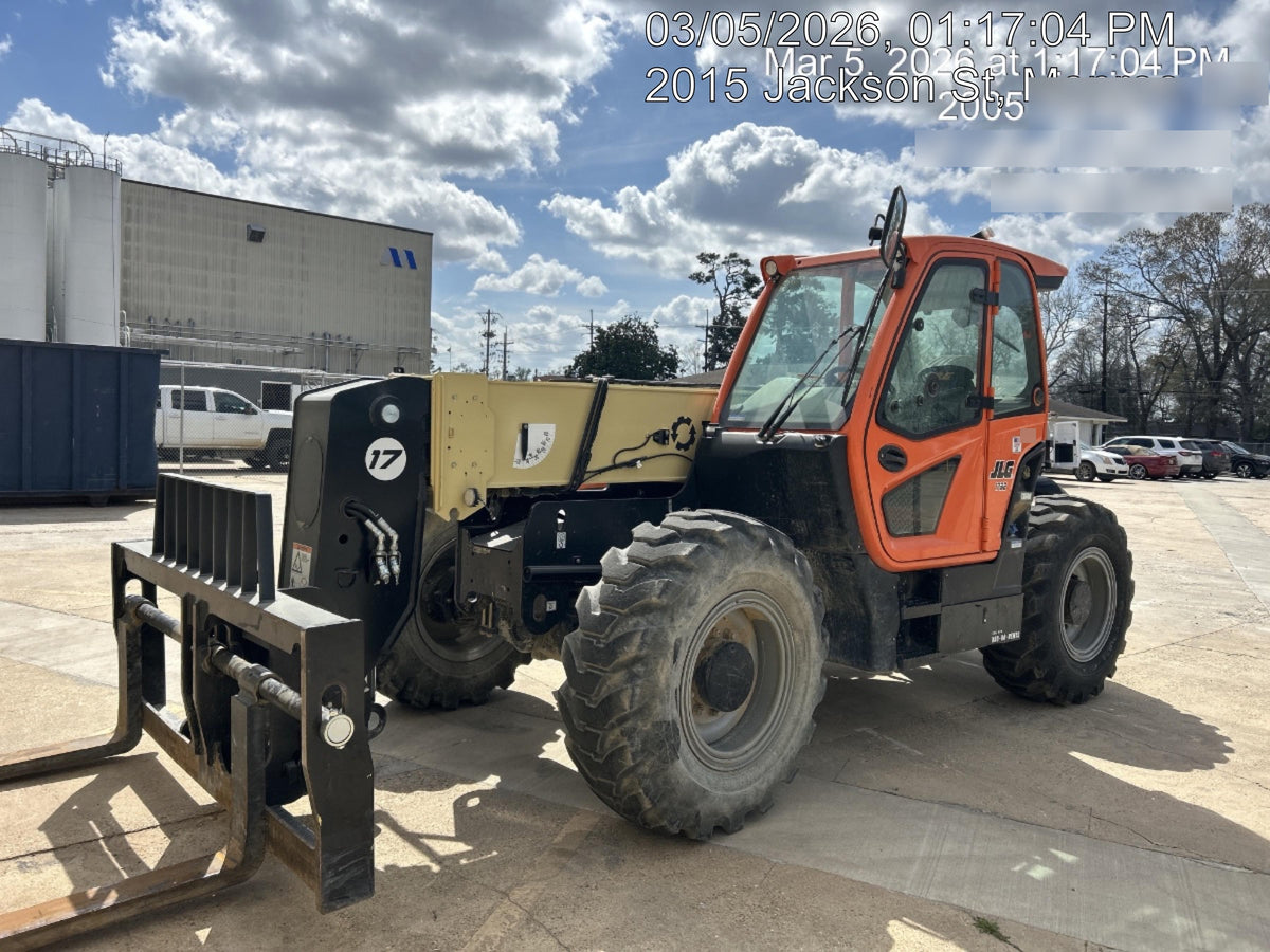 2025 JLG 1732