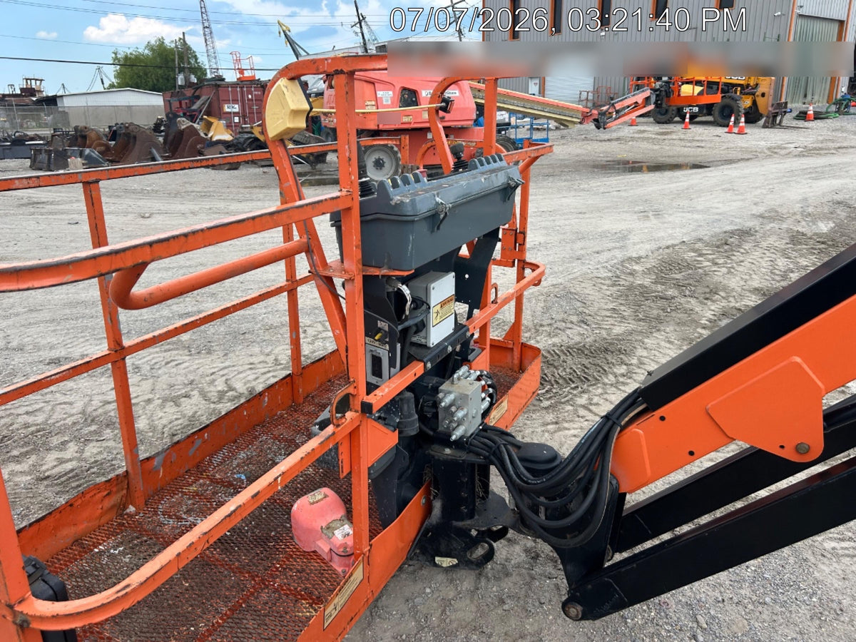2021 JLG 600AJ