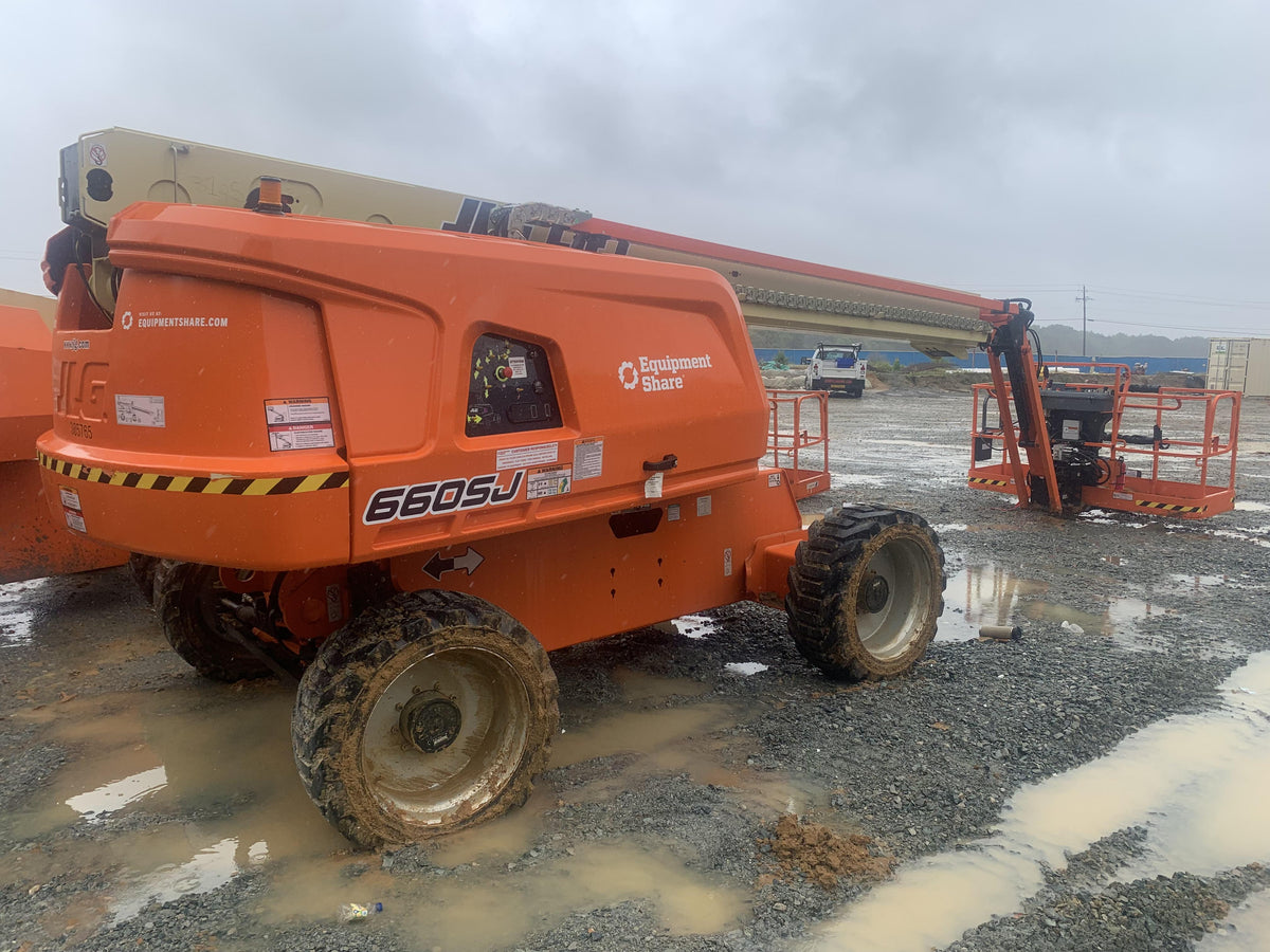 2023 JLG 660SJ