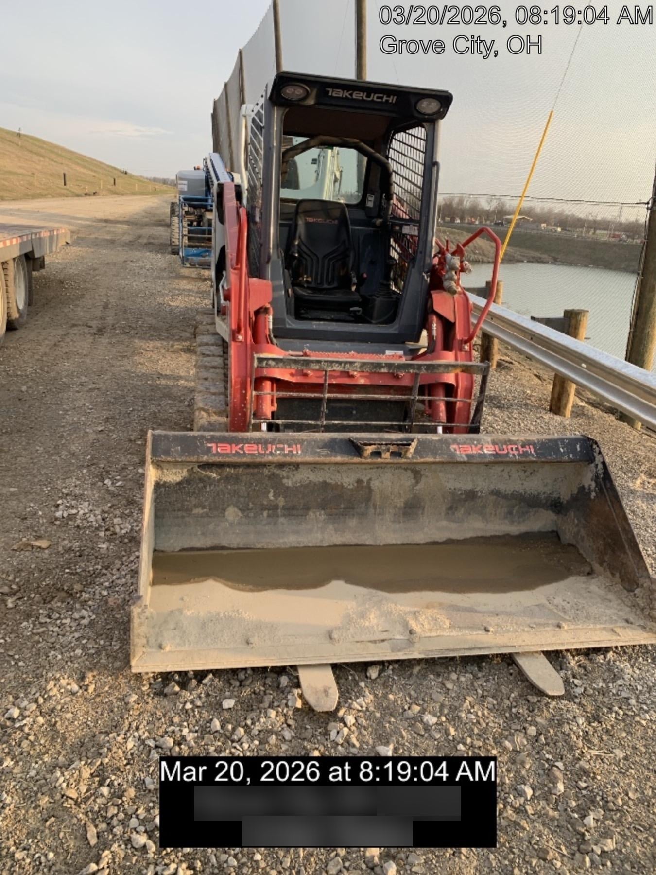 2026 ARROW MATERIAL HANDLING 72" Pallet Forks - Arrow