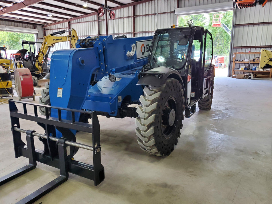 2020 Genie GTH-844 Cab/Heat/Air, Solid Tires, Work Lights, Beacon, Aux Hydraulics, Back up Alarm, Lifting Eye