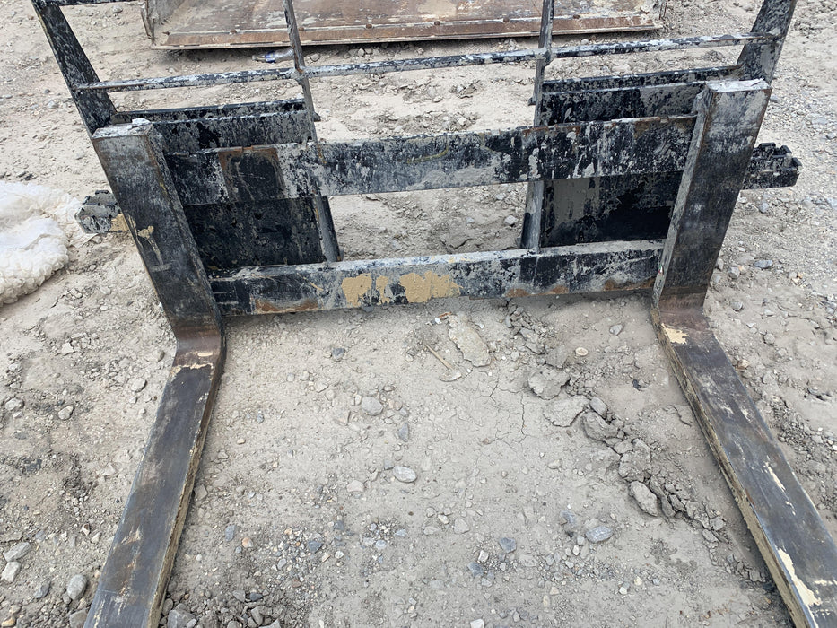 2024 ARROW MATERIAL HANDLING F5100CB