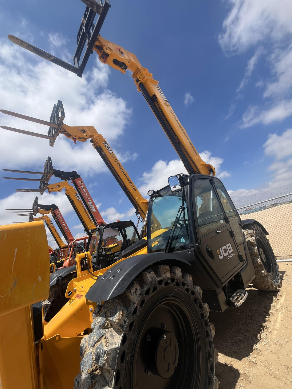2026 JCB 510-56