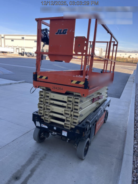 2022 JLG R4045