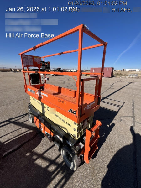 2022 JLG ES2632