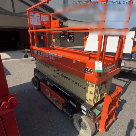 2022 JLG ES2632