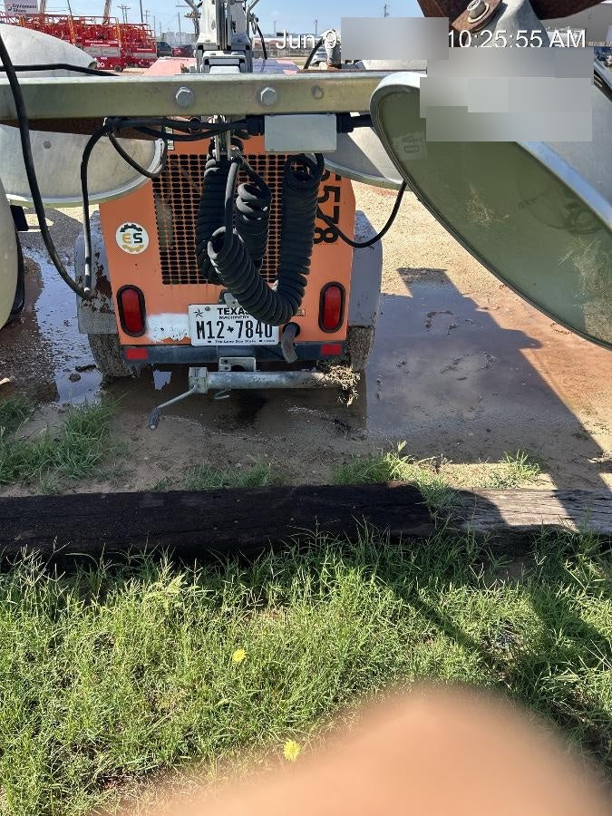 Wanco WLT-4M WANCO WLT-4M 6 kW Towable Light Generator