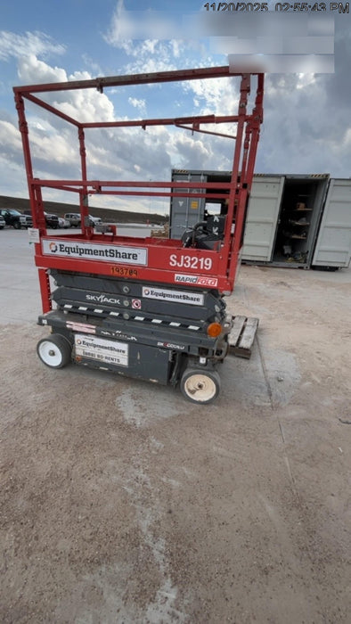 2021 SKYJACK SJ3219