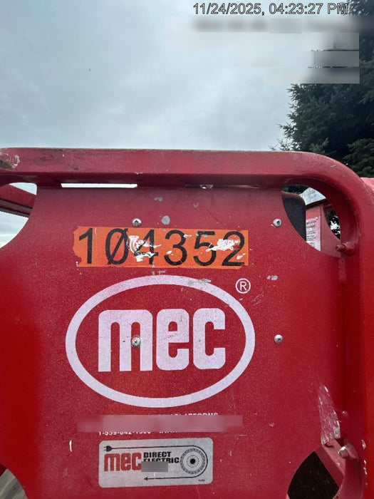 2020 MEC 1330SE Solid NM Tires, Steel Swing out Doors, LCS, Beacon, 900W Inverter