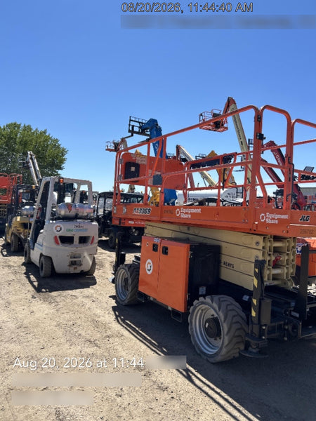 2022 JLG RT3369