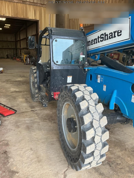 2022 GENIE GTH-636