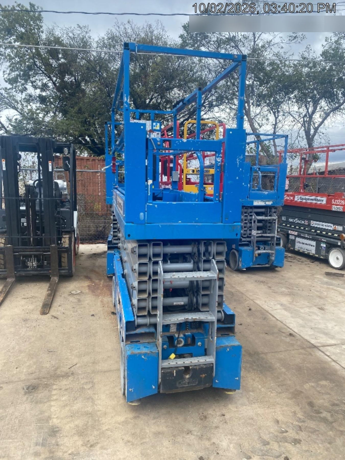 2022 GENIE GS-3232