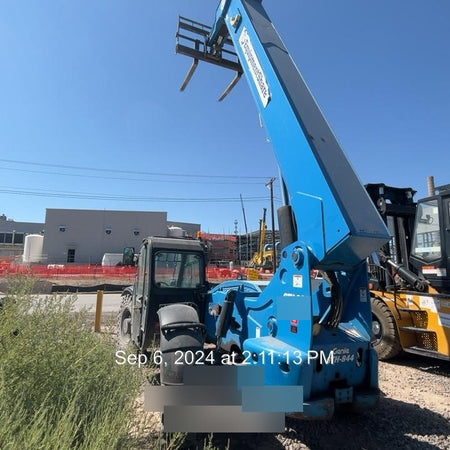 2018 Genie GTH-844 Genie GTH-844 w/Enclosed Cab w/HVAC, Work Lights, Solid Tires, Beacon, 60" Carriage and Forks