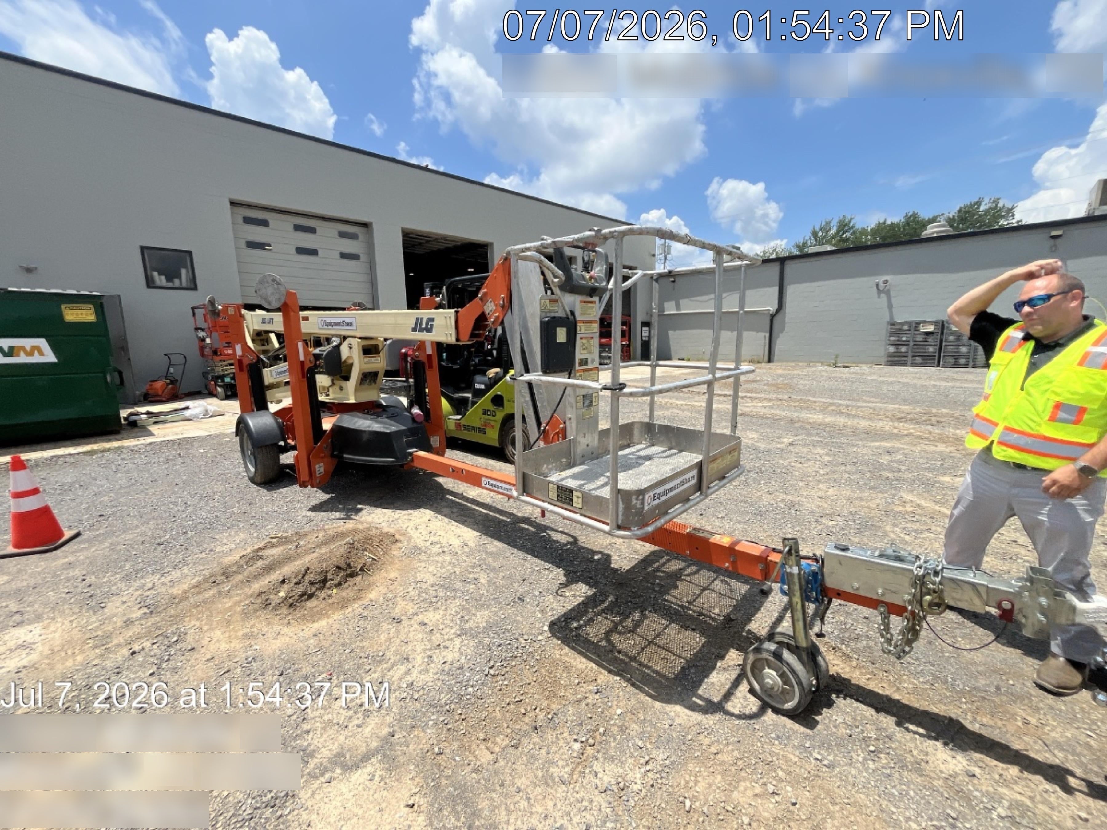 2022 JLG T500J