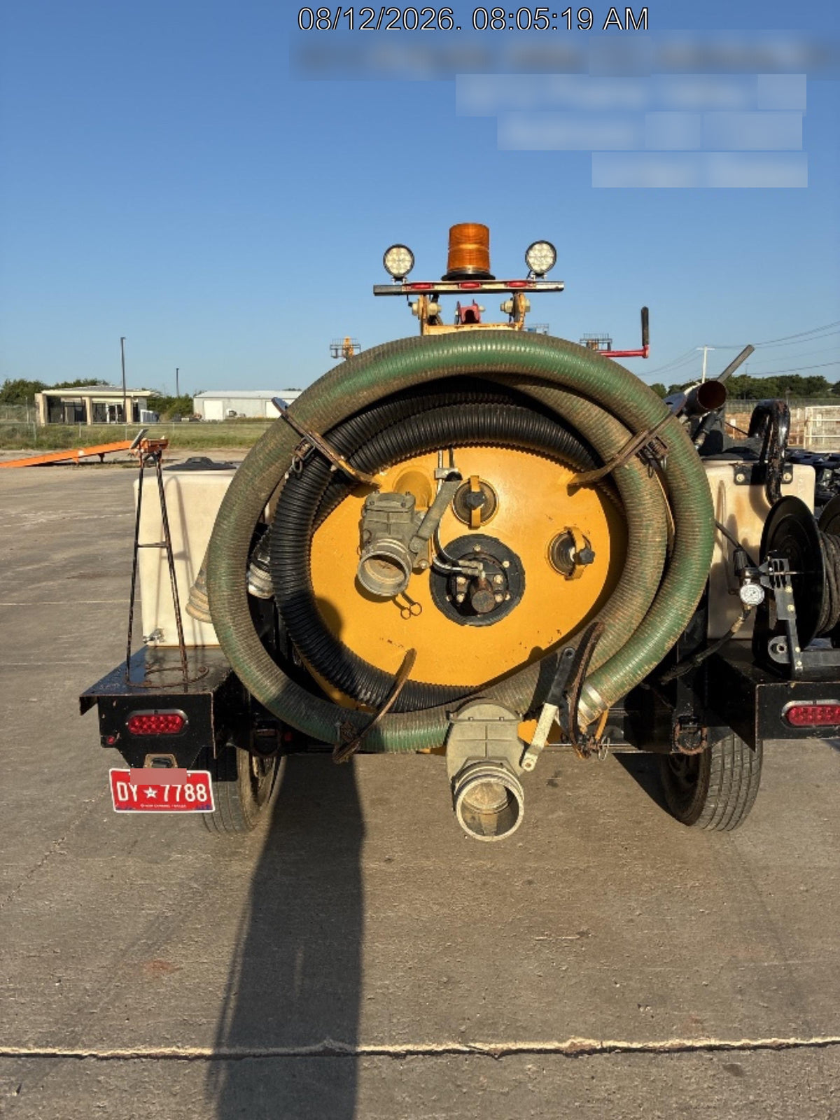 2022 Vac-Tron LP573XDT T4 Koehler Diesel Engine, 500 Gallon Debris Tank, x2 100 Gallon Water Tanks