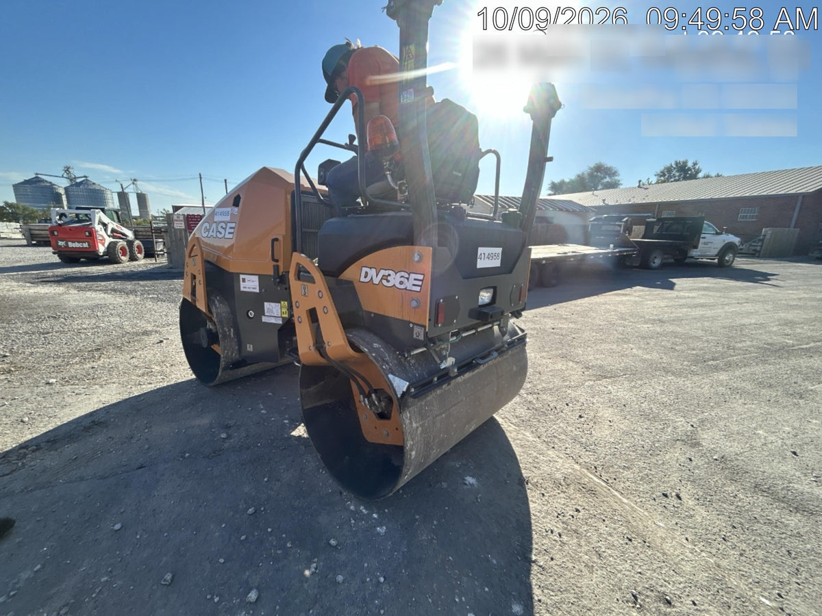 2024 CASE DV36E