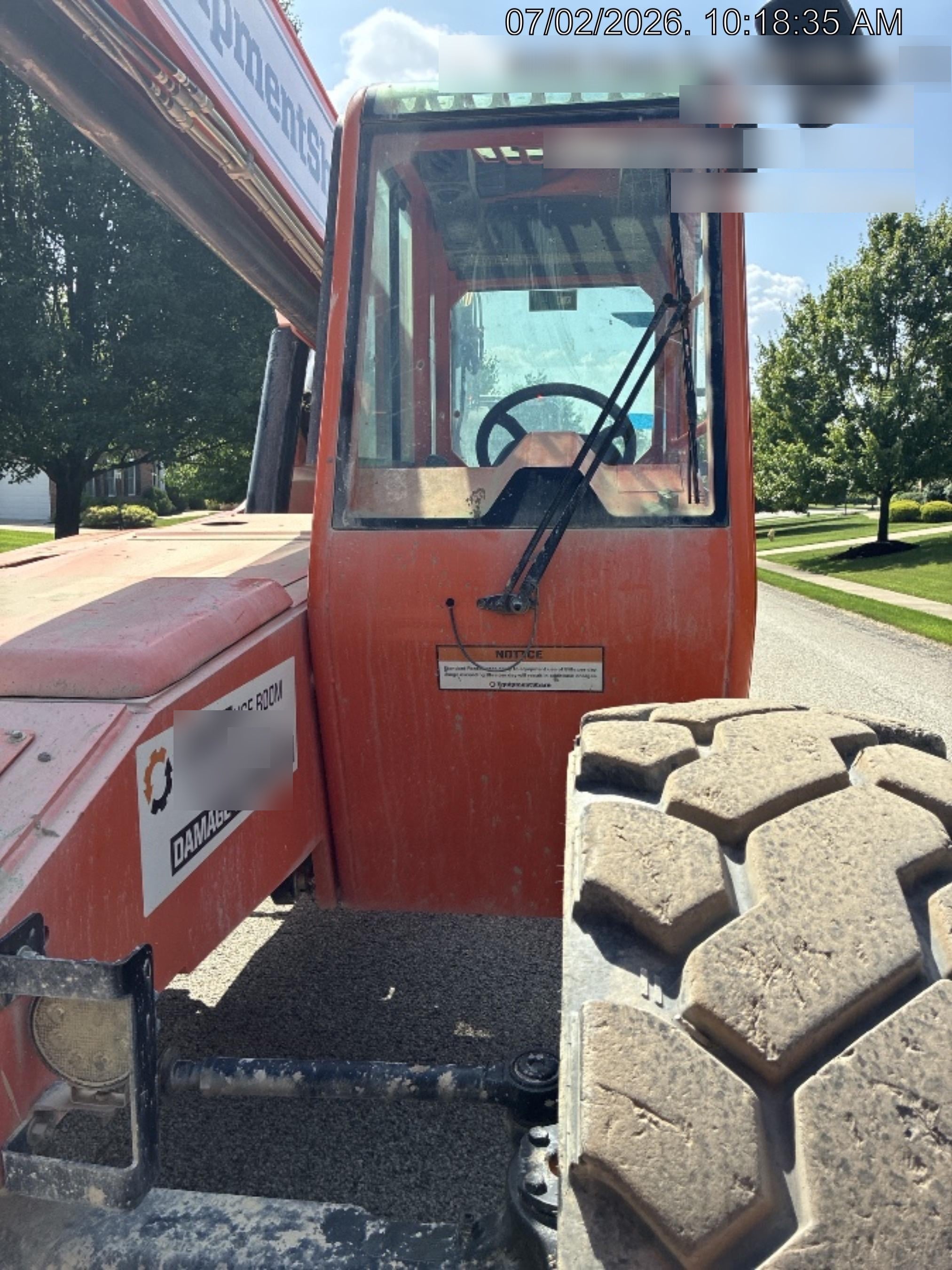 2020 SKYTRAK 8042