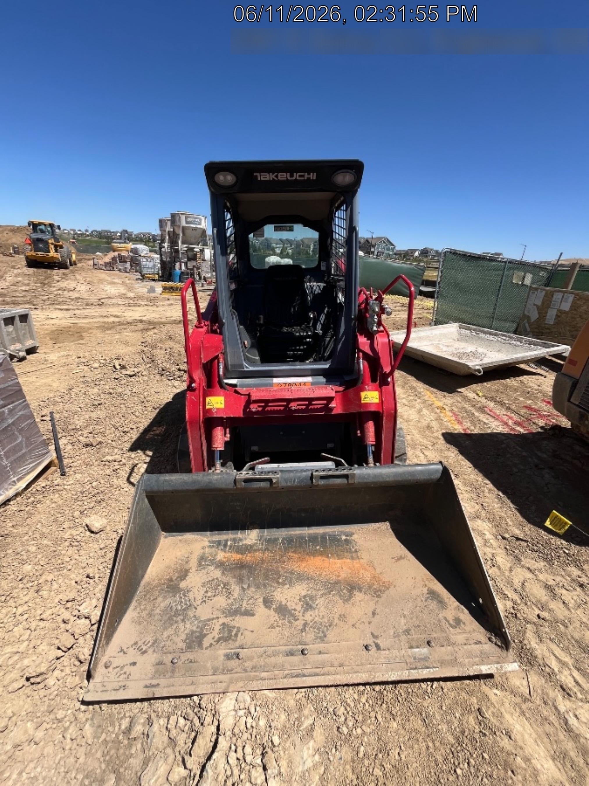 2022 TAKEUCHI TL8R2-R