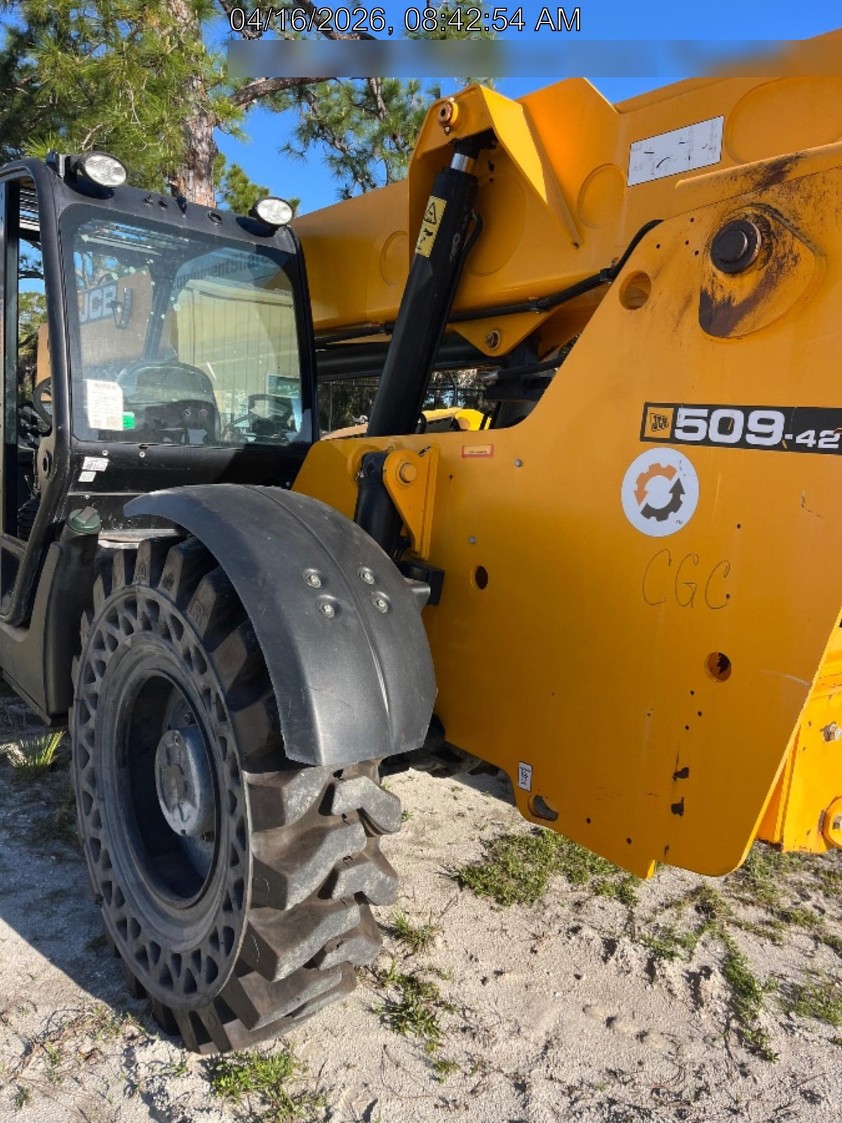 2022 JCB 509-42