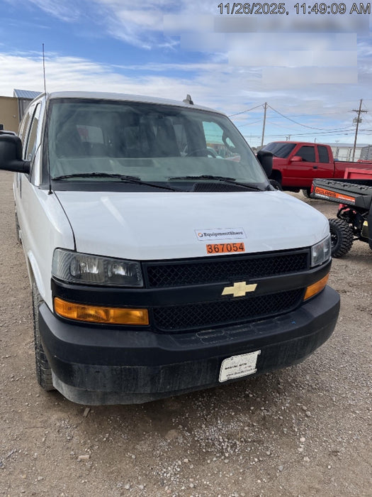 2023 CHEVROLET Express Van - Rental