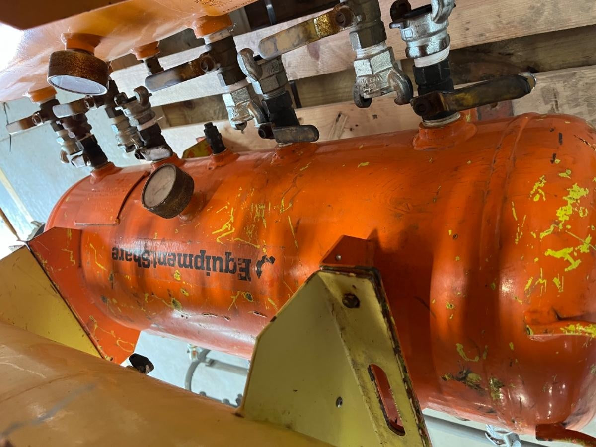 2022 MICHIGAN PNEUMATIC HV-15G-8P-ES-TRACKER
