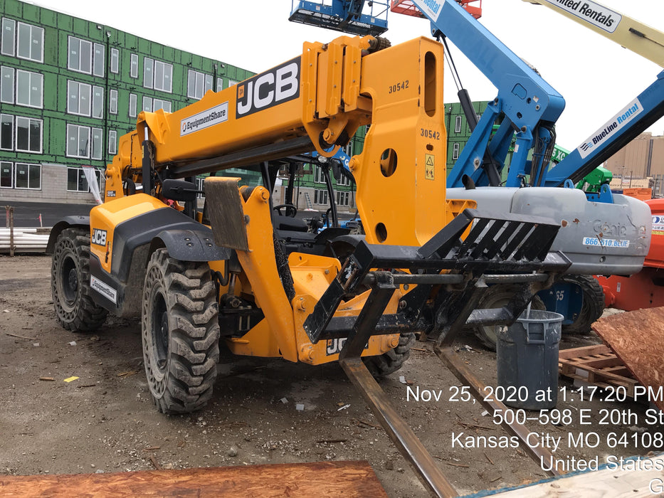 2019 JCB 510-56 Open ROPS, 74 HP, Solid Tires, Worklights, Beacon, Aux Hydraulics, Lifting Eye 72" Carriage/60" Forks