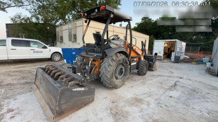 2023 CASE 570N EP