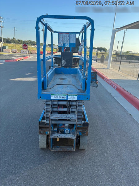 2019 Genie GS-1930 Fixed rails with chain Entry