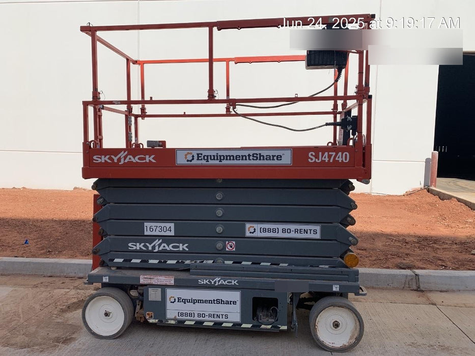 2021 SKYJACK SJ4740