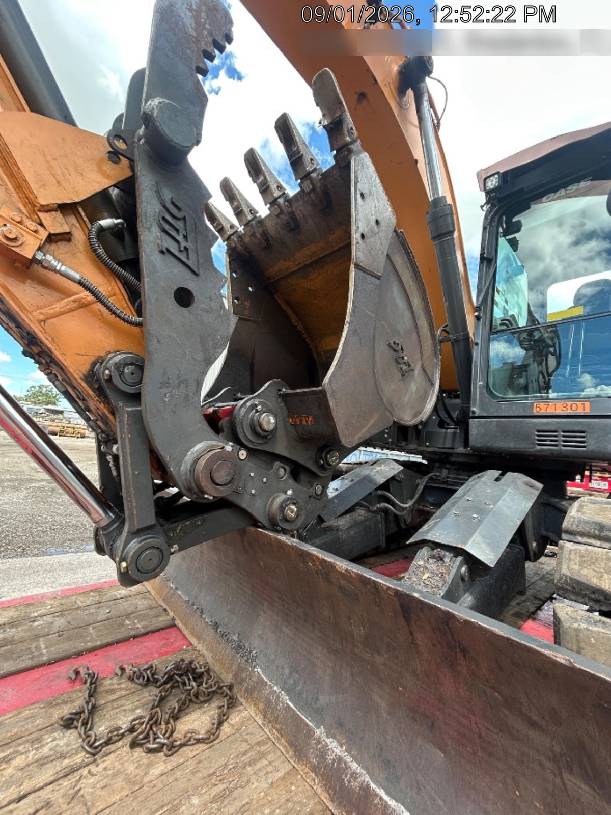 2025 CASE CX145D
