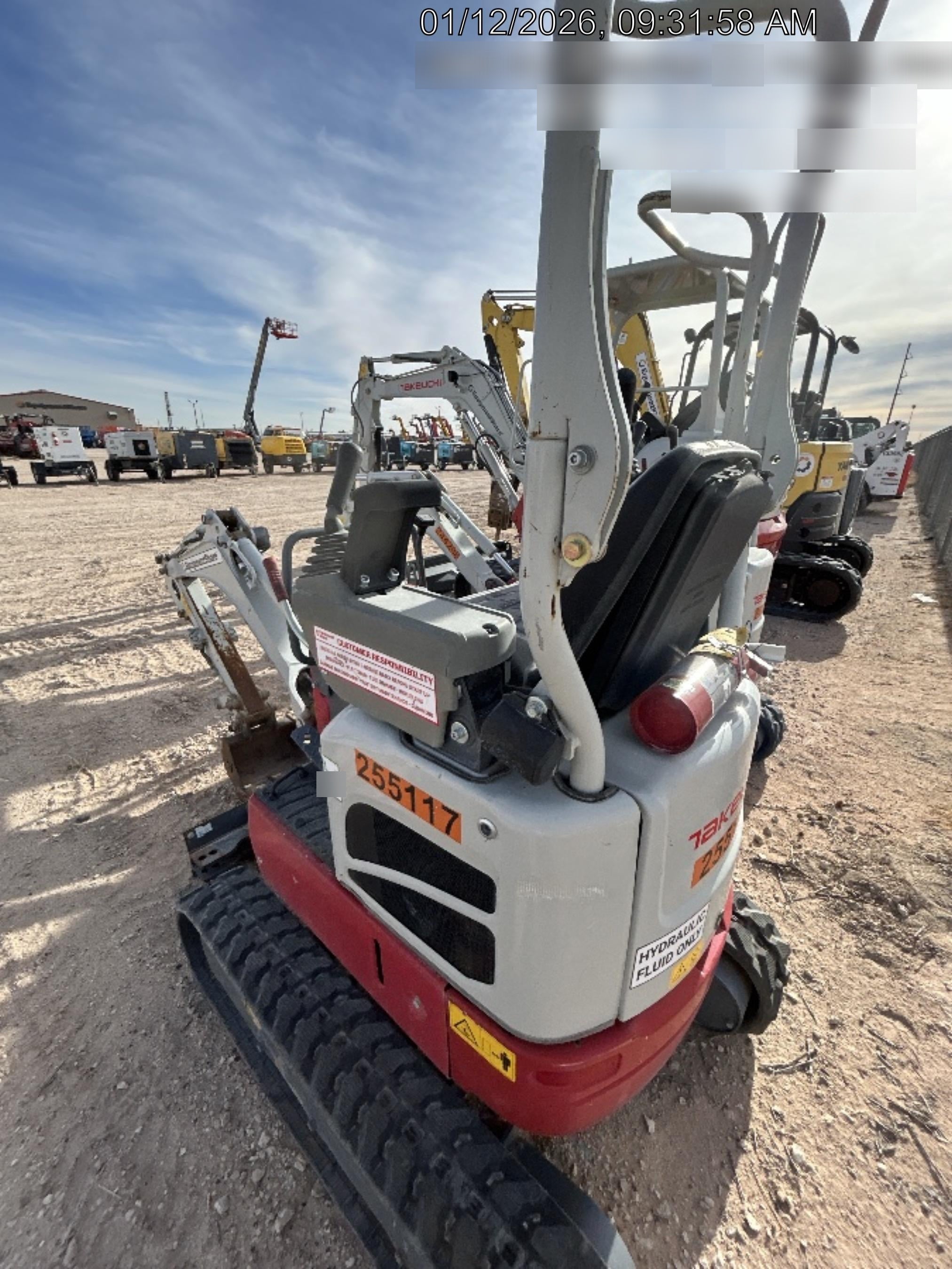 2022 TAKEUCHI TB210R