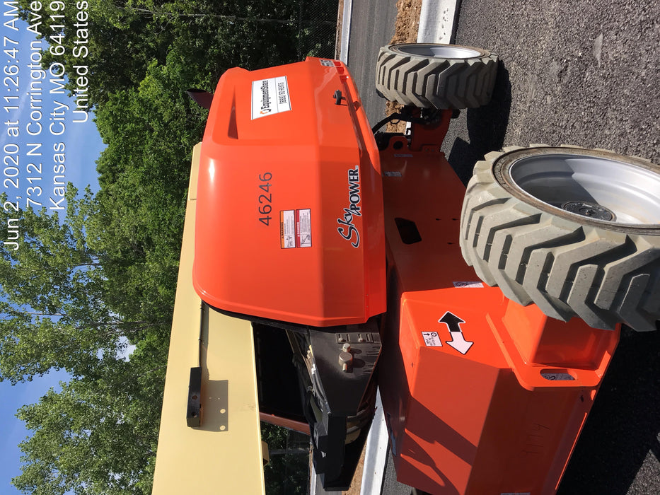 2019 JLG 660SJ