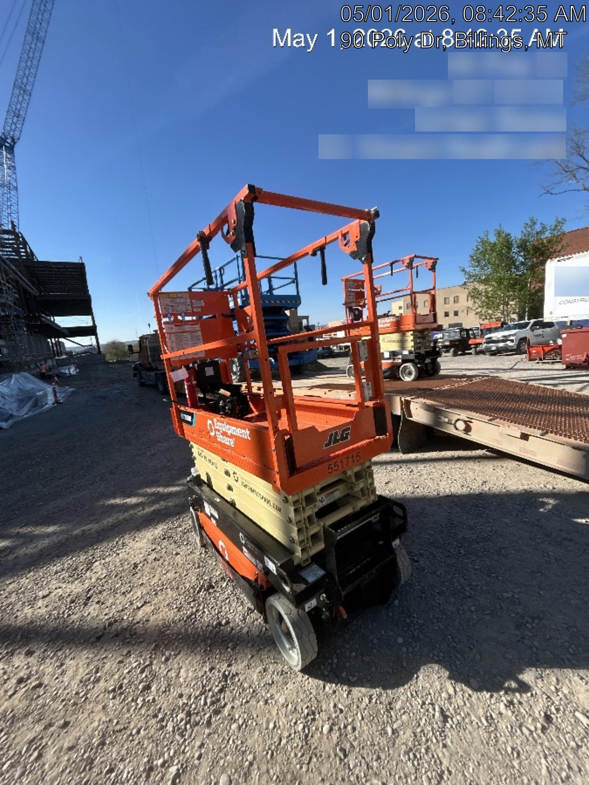 2025 JLG ES1932