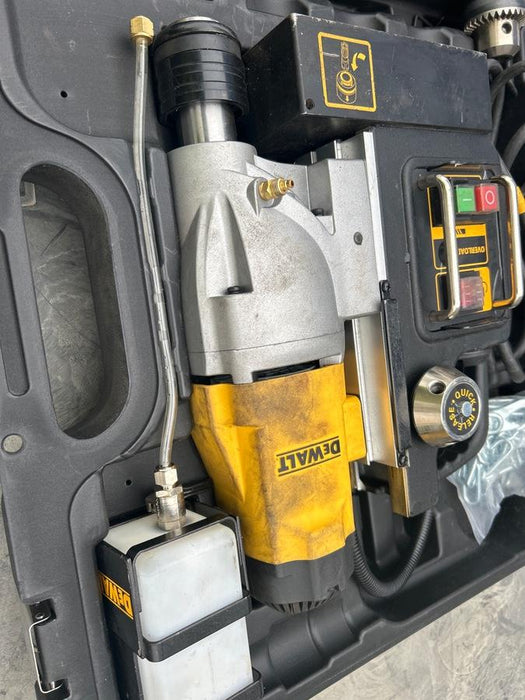 2023 DEWALT DWE1622K