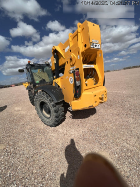 2022 JCB 512-56
