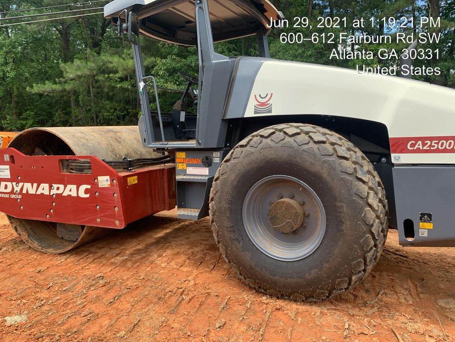 2021 DYNAPAC CA2500D
